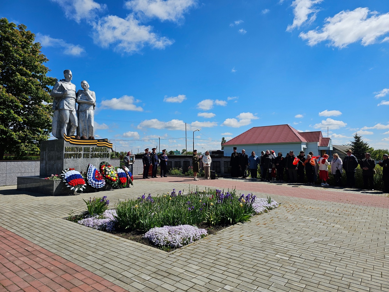 9 мая 2024 года прошло возложение цветов к мемориальным объектам, посвященным Великой Отечественной войне Орловск.