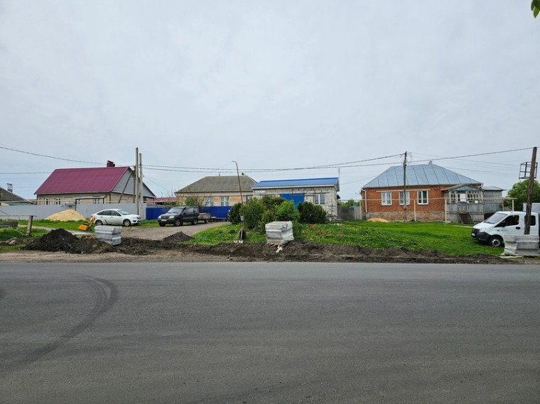 В селе Орлово появится еще одна тротуарная дорожка. В селе Орлово появится еще одна тротуарная дорожка.