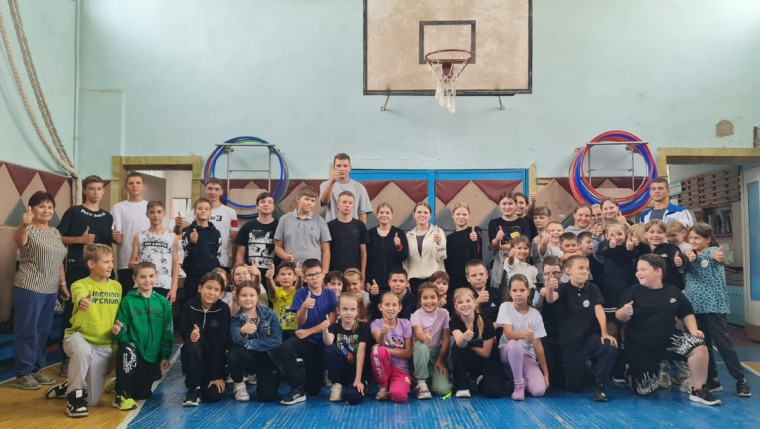ГТО в Михайловской школе. ГТО в Михайловской школе.