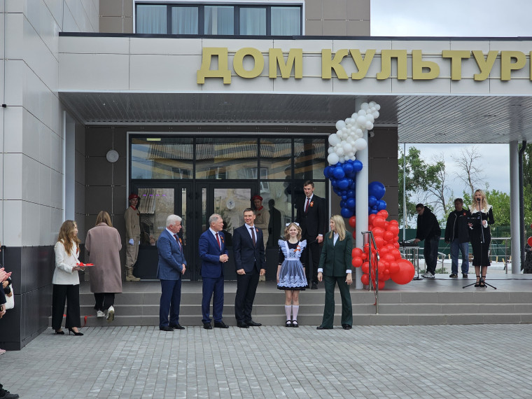 В селе Орлово открылся новый Дом культуры. В селе Орлово открылся новый Дом культуры.
